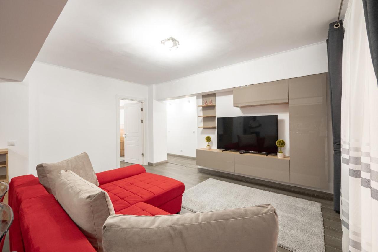 Luxury Ultracentral Piteşti Kültér fotó